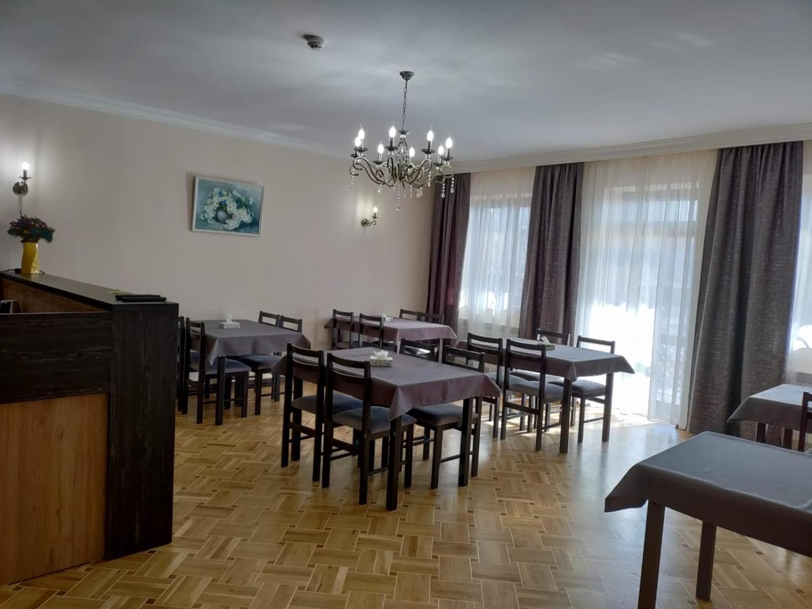 V.Mod Hotel Yerevan Exterior foto